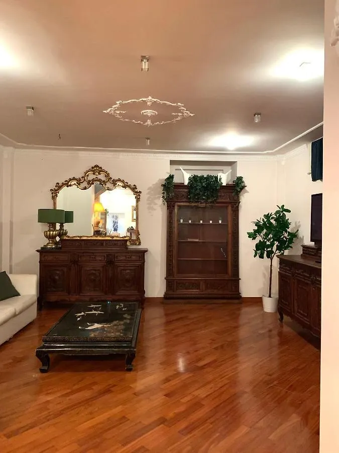 Residenza Tritone Luxury Apartment Trevi Fountain 로마 0*,  이탈리아
